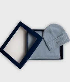 Komplet z kaszmirem czapka zimowa damska i szalik 9011 LIGHT BLUE